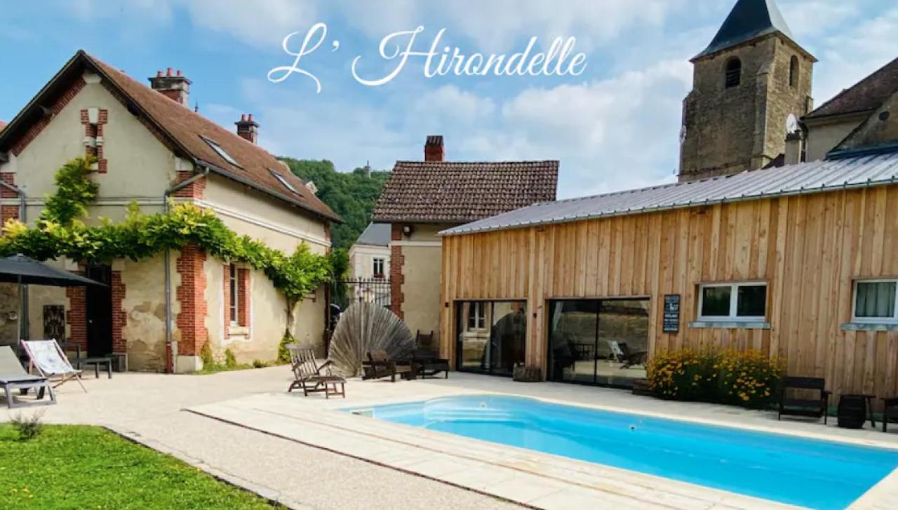 Pool House-L'Hirondelle De Sermizelles- Grand Jardin, Calme Et Nature Aux Portes Du Morvan Exterior photo